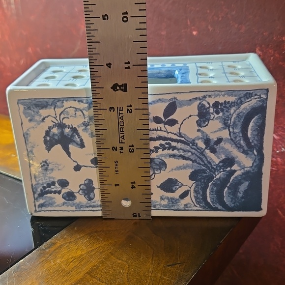 MMA Mottahedeh Portugal Flower Frog Metropolitan Museum of Art Flower Brick Vase - Picture 3 of 9